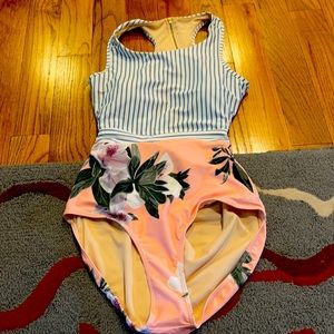 Albion one piece island fever bathing suit